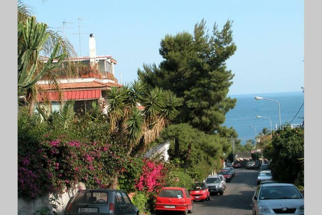 Nereo Design Apartment Aci Trezza Exterior foto